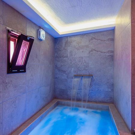 阿尔贝罗贝洛Luxuite Spa Con Piscina E Jacuzzi别墅 外观 照片